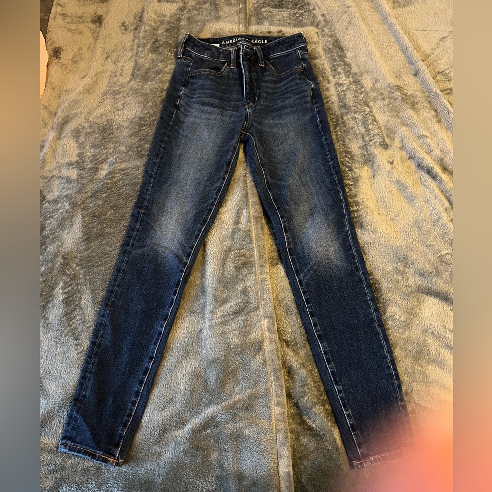 American Eagle Outfitters Women's Indigo Skinny Jeans super high rise jegging